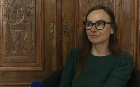 Šabac u znaku poezije: Veliki odziv najmlađih i srednjoškolaca na takmičenju recitatora