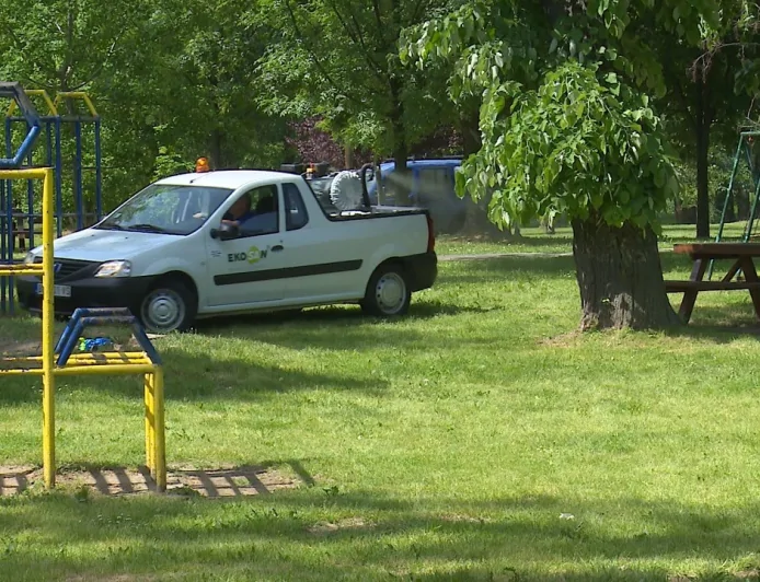 Tretman protiv komaraca i krpelja na više lokacija u Šapcu