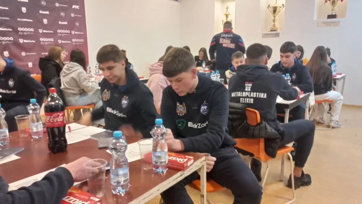 Kurs za rukometne sudije u Šapcu uspešno završen