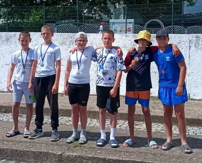 Šapčanima 12 medalja