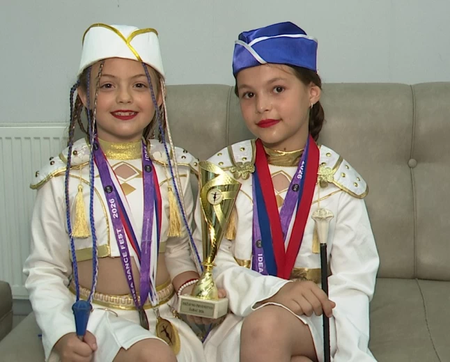 Četiri zlata mažoretkinjama iz Šapca