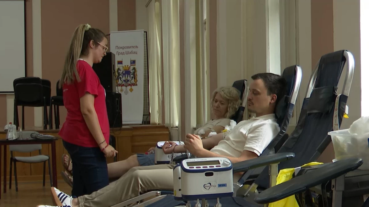 Jedna doza krvi može da spase tri života