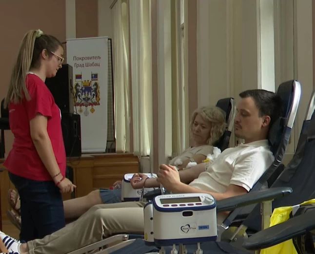 Jedna doza krvi može da spase tri života