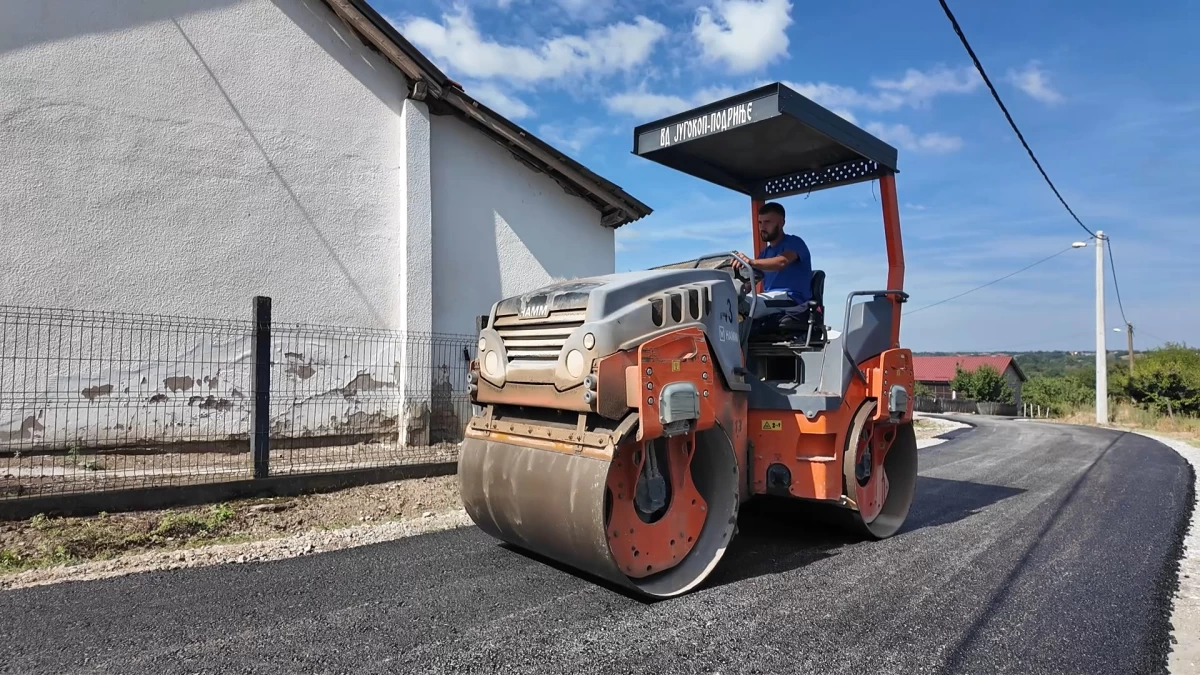 Dve ulice asfaltirane u Predvorici 