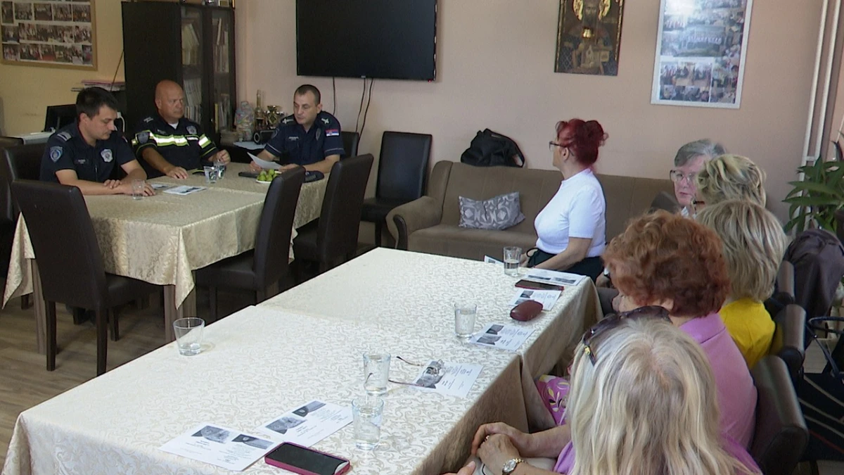 Predavanje o bezbednosti u Gerontološkom klubu