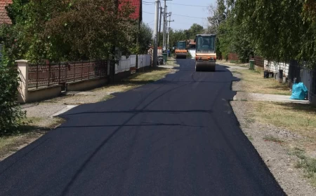 Asfaltirana ulica Vojvode Stepe u Prnjavoru