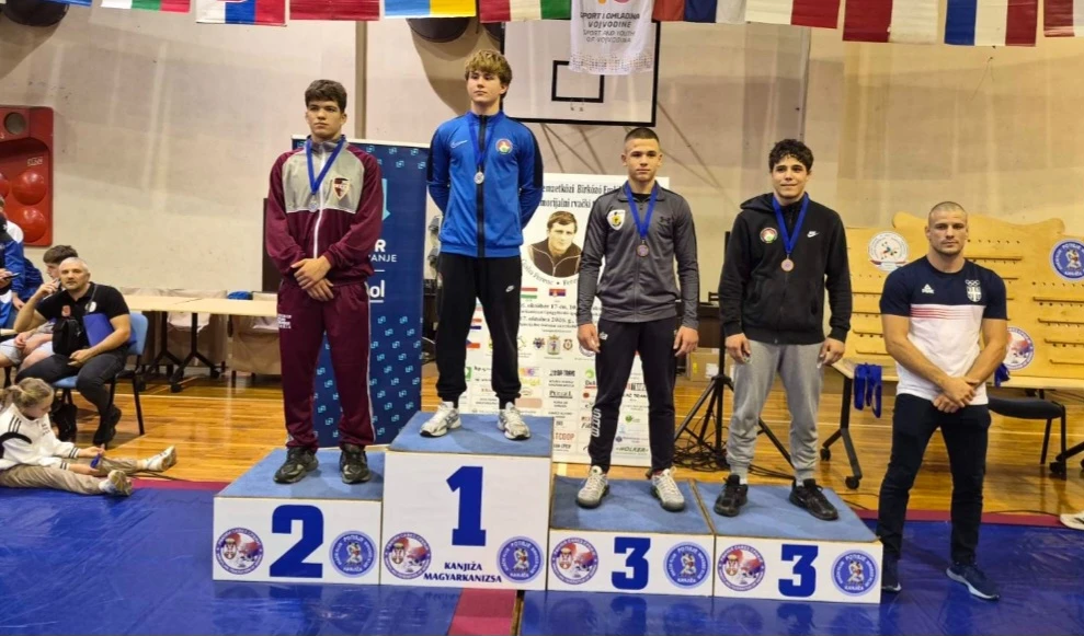 Dve  medalje za šabački „Vitez” na  turniru u Kanjiži