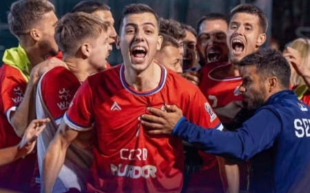 Ognjen Despotović sa reprezentacijom Srbije na krovu sveta