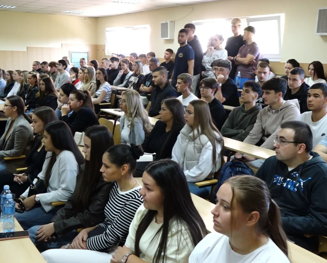 Novi brucoši započeli studije