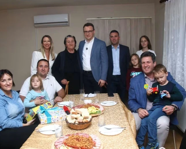 IZBORI 2026 - Pajić i Petković posetili porodicu Simić